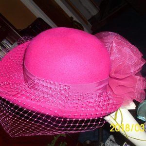 Woman Dress Hat Vintage Tull Netting